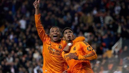 华体会登入-10人皇马翻盘！还是那个贝林，还是那个维尼修斯……