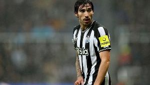 托纳利：加盟米兰前曾偶遇德里赫特，他高度评价尤文并建议我加盟